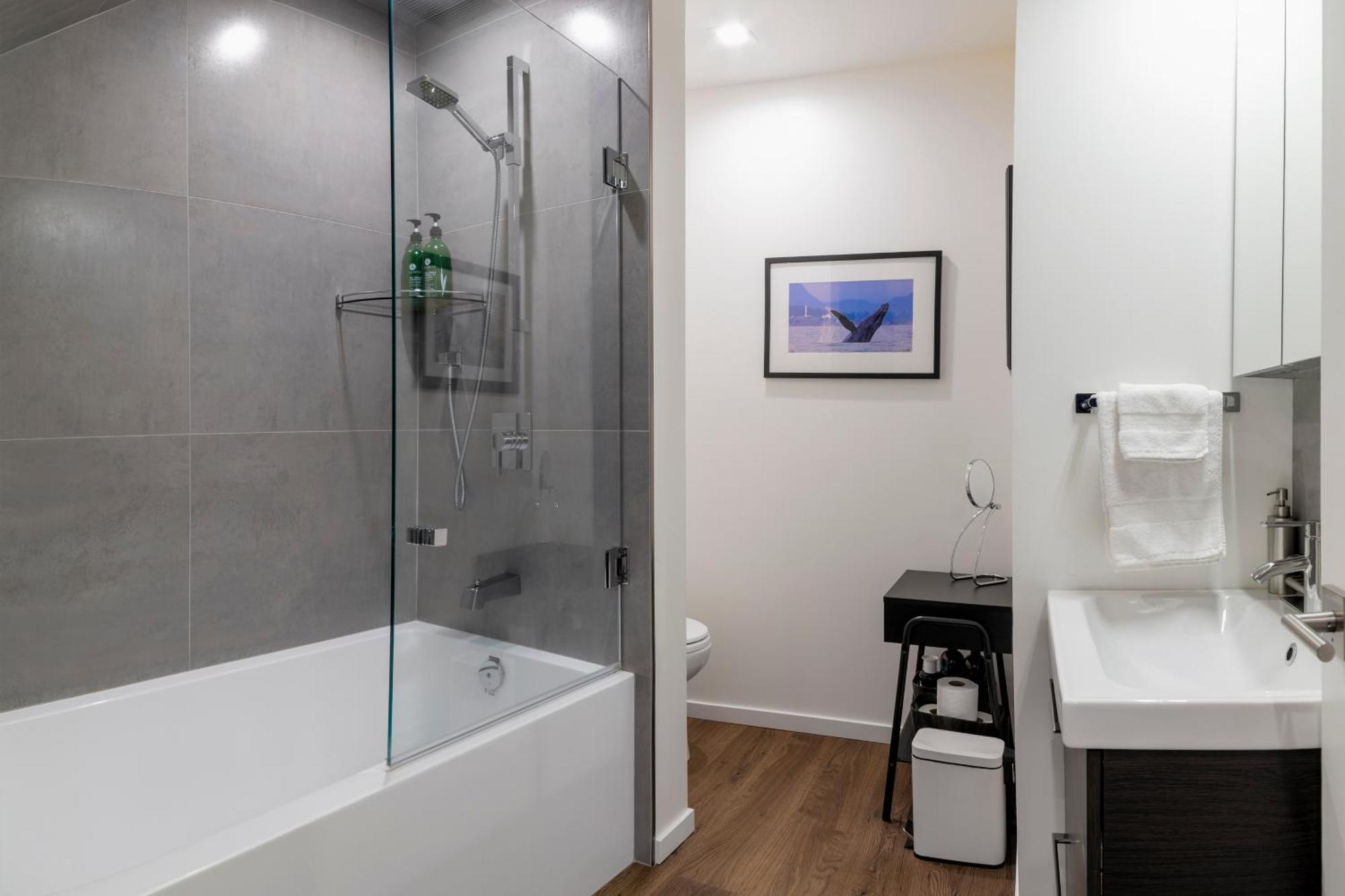 Storm Cove Suites Ucluelet Quarto foto